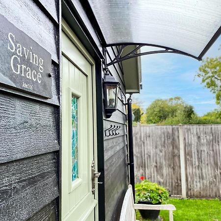 Saving Grace With Private Hot Tub Vila Bawdeswell Exterior foto